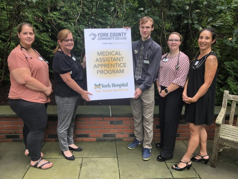 York Hospital Group Shot 768x576